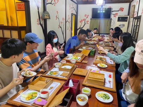 LINE_ALBUM_2024504一日遊北港春_240506_15.jpg