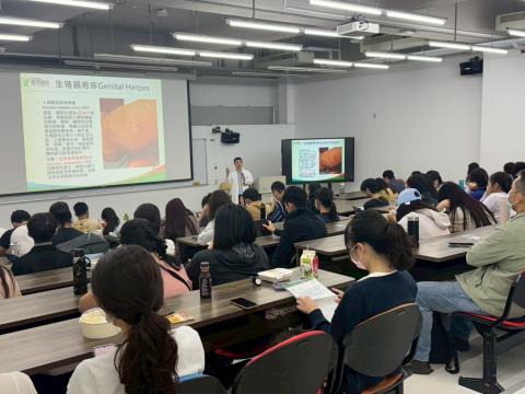 LINE_ALBUM_20250430中國醫藥大學-性教育_250430_9.jpg